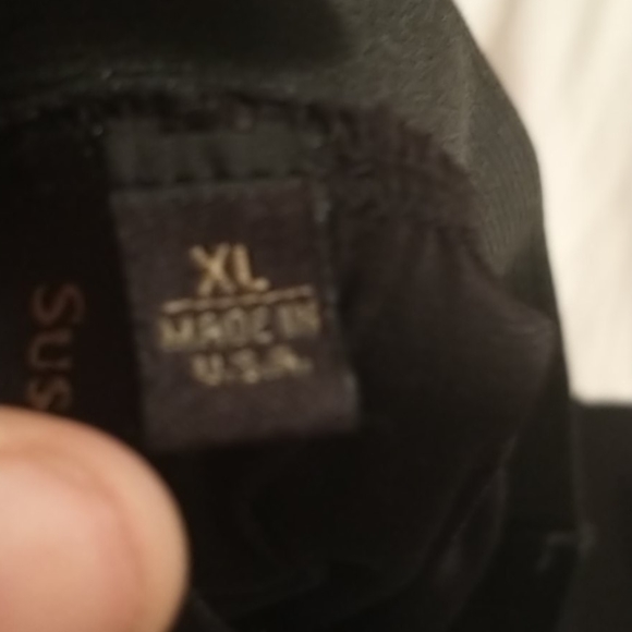 2 skirts - Picture 7 of 8